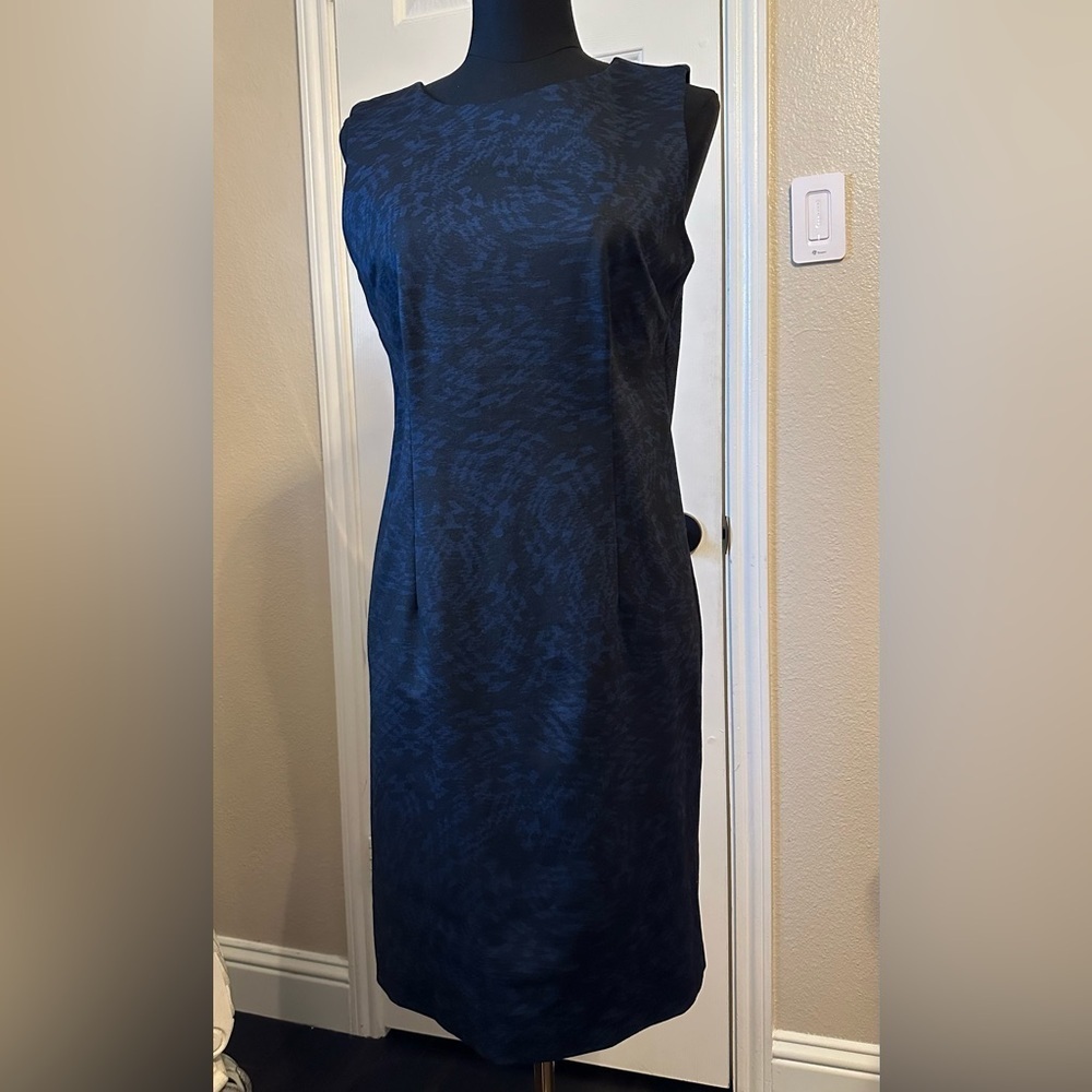 Mario Serrani Italy Sheath Dress Navy Patterned Sleeveless Size Medium